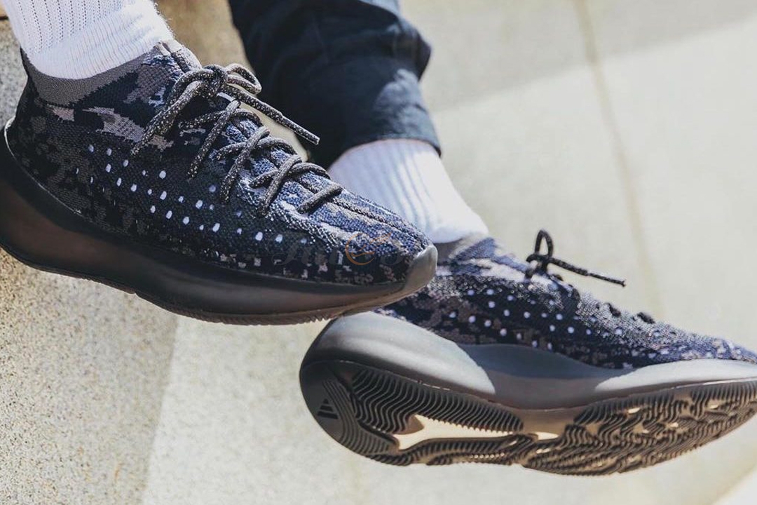 +50 mẫu giày Adidas Yeezy 'Hot Trend' cập nhật mới nhất 2020