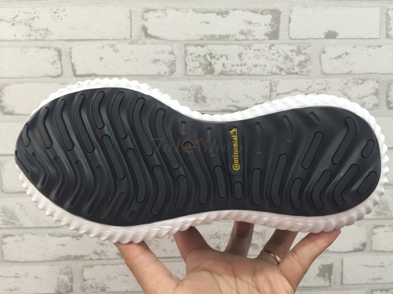 ADIDAS ALPHABOUNCE BEYOND ĐEN NHẠT 2018 NAM