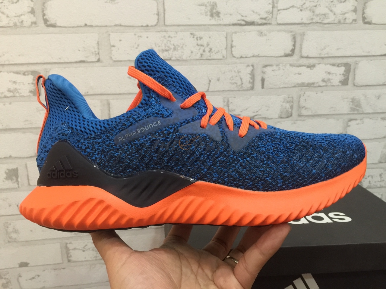 ADIDAS ALPHABOUNCE BEYOND XANH CAM 2018 NAM