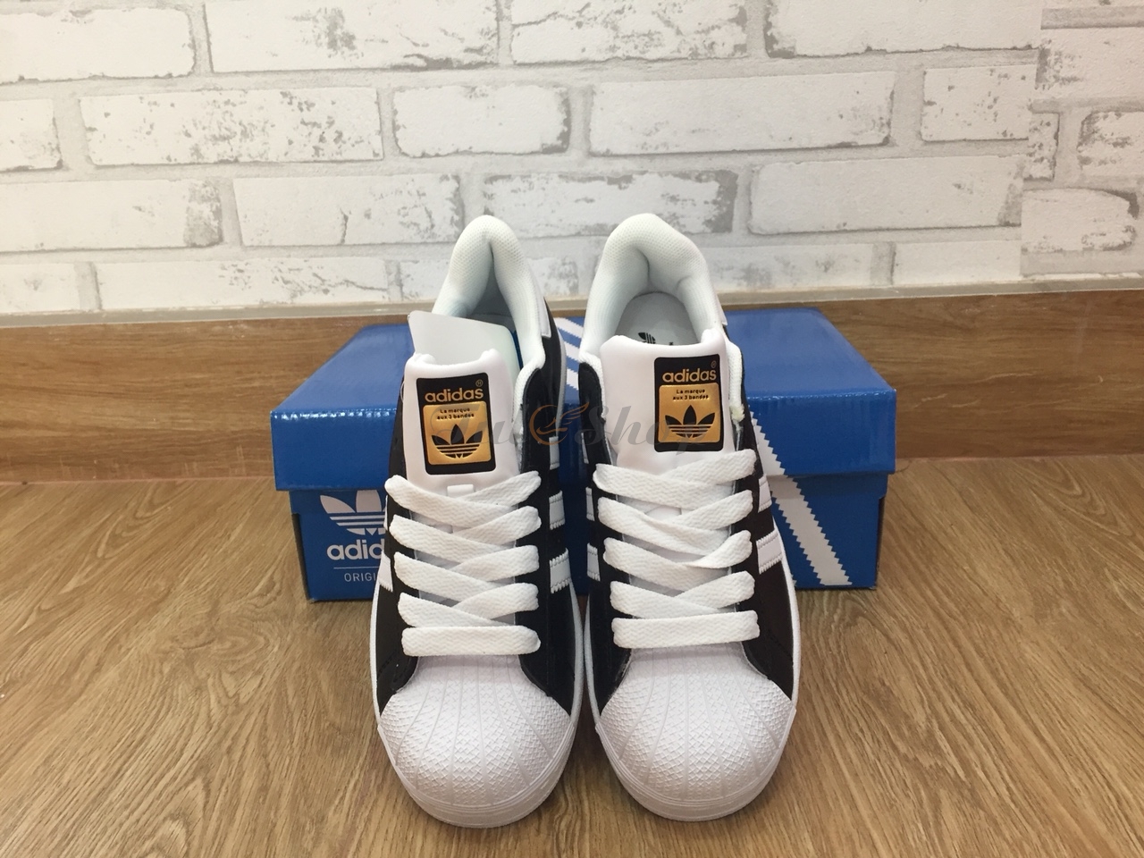 ADIDAS SUPERSTAR ĐEN SỌC TRẮNG NAM, NỮ