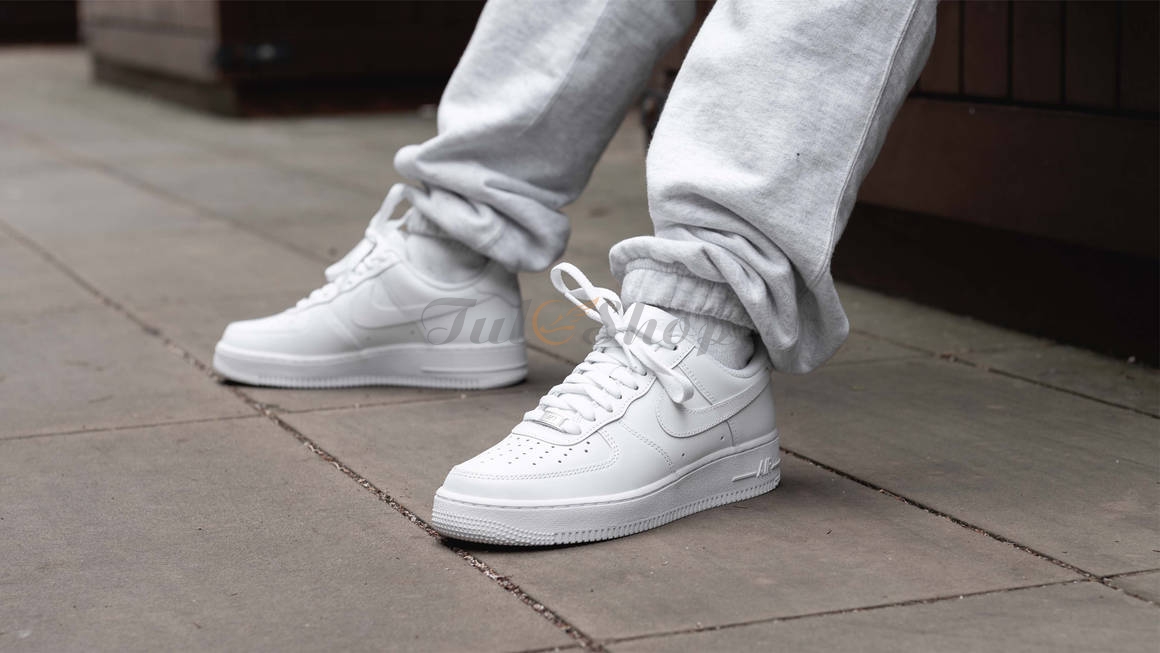 gi-y-air-force-1-low-all-white_orig