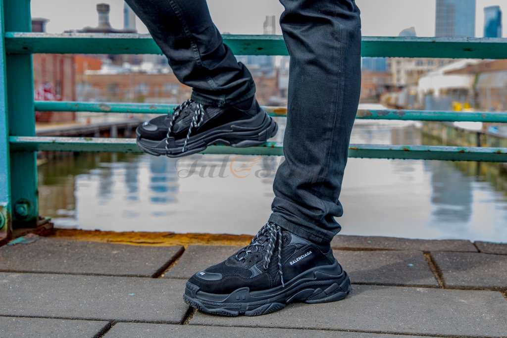 Giày Adidas ZX Flux Adv All Black New chính hãng – Hàng Chính Hãng Giá Rẻ