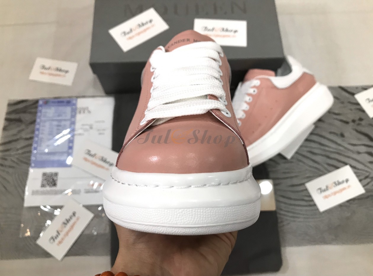 Mcqueen Hồng Trắng Nữ 1:1