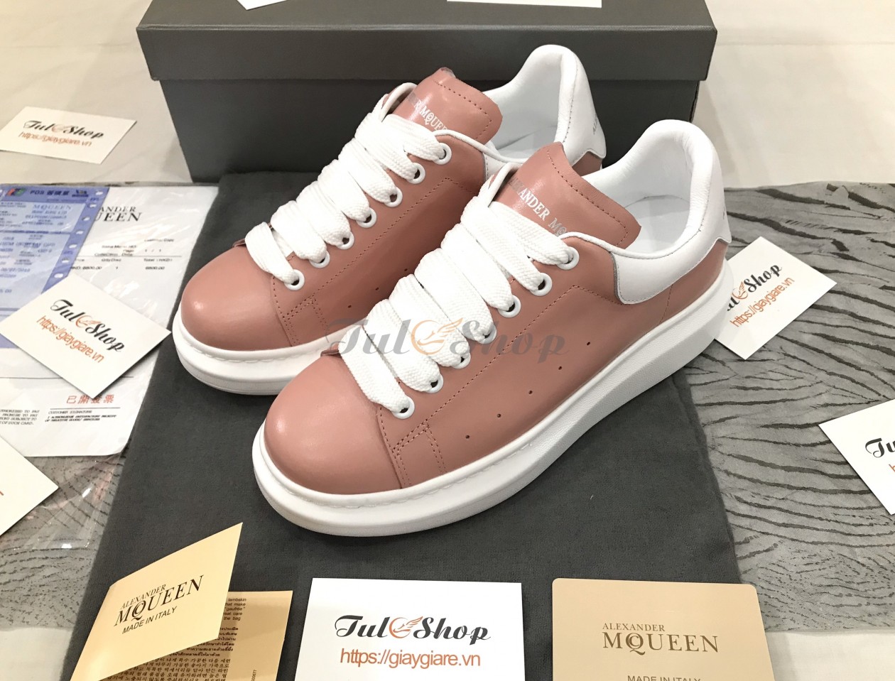 Mcqueen Hồng Trắng Nữ 1:1