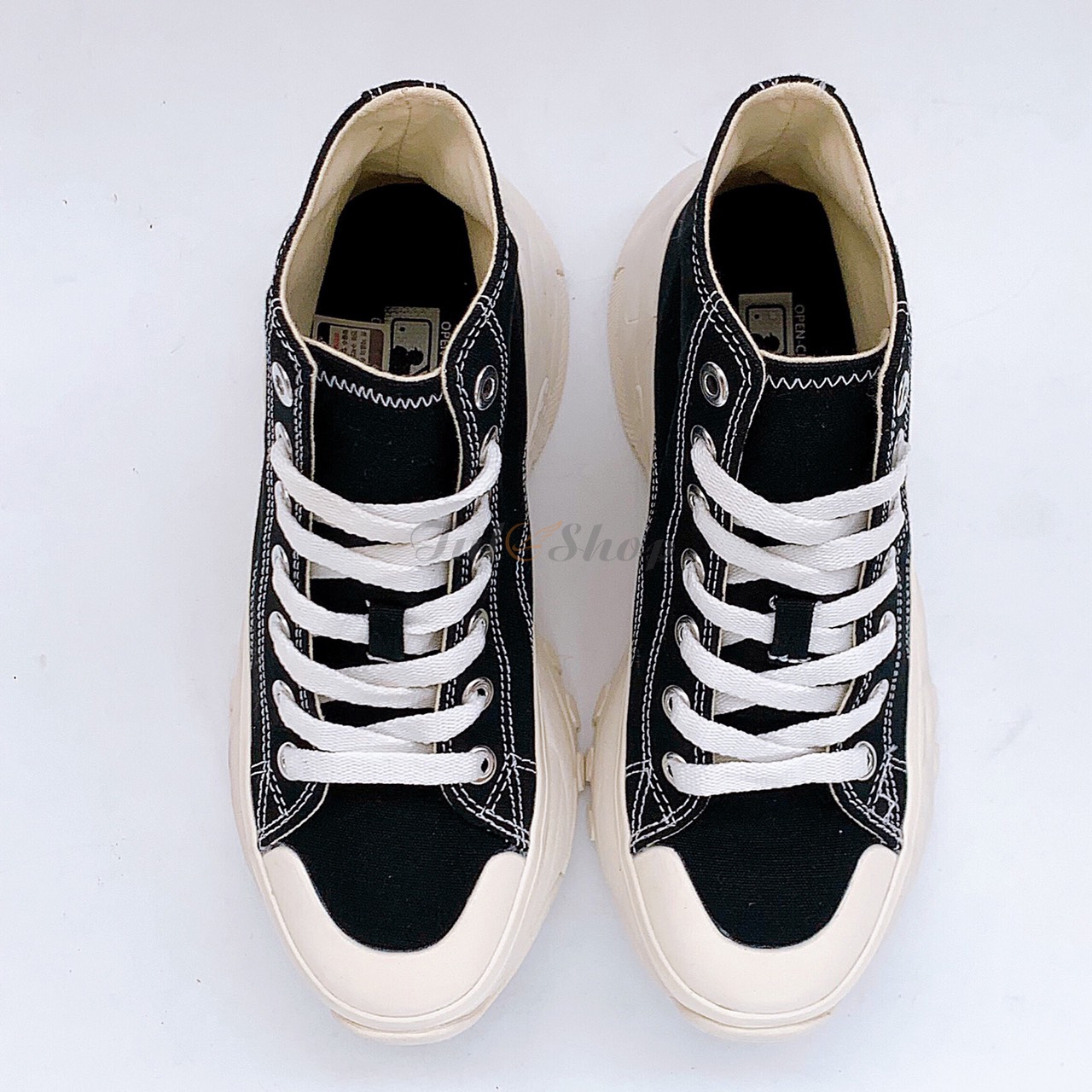 MLB New York Yankees 'Black White' Chunky High