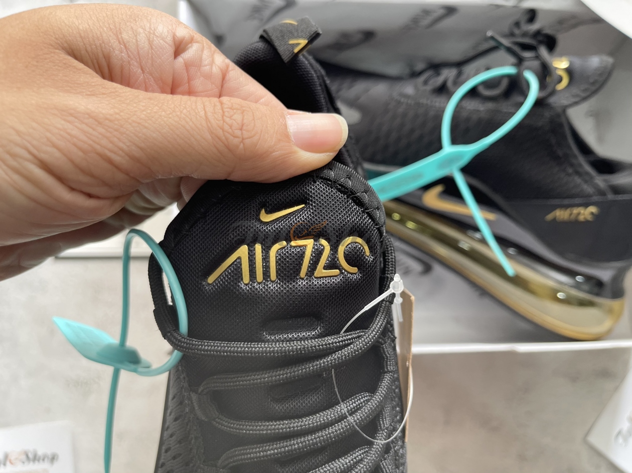 Giày Nike Air Max 720 V2 Carbon - Đen Vàng Chuẩn Siêu Cấp