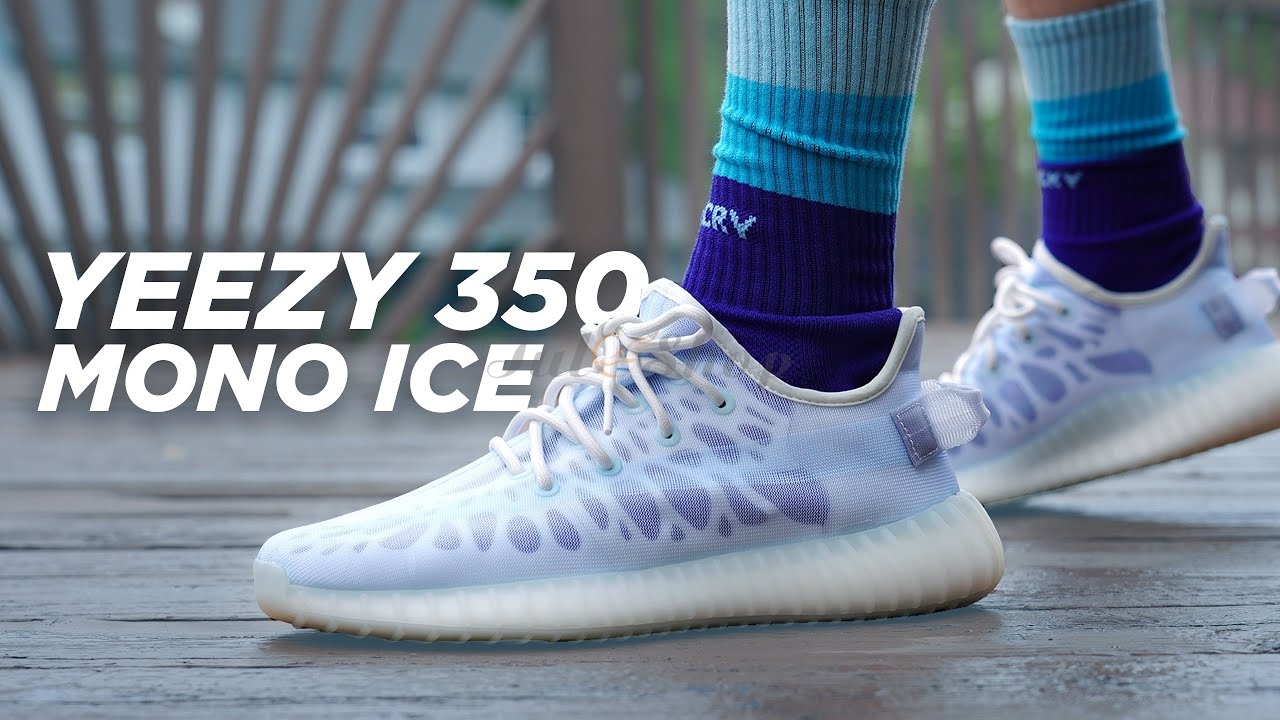 Phiên bản mới Adidas Yeezy 350 Boost V2 'Mono Ice'
