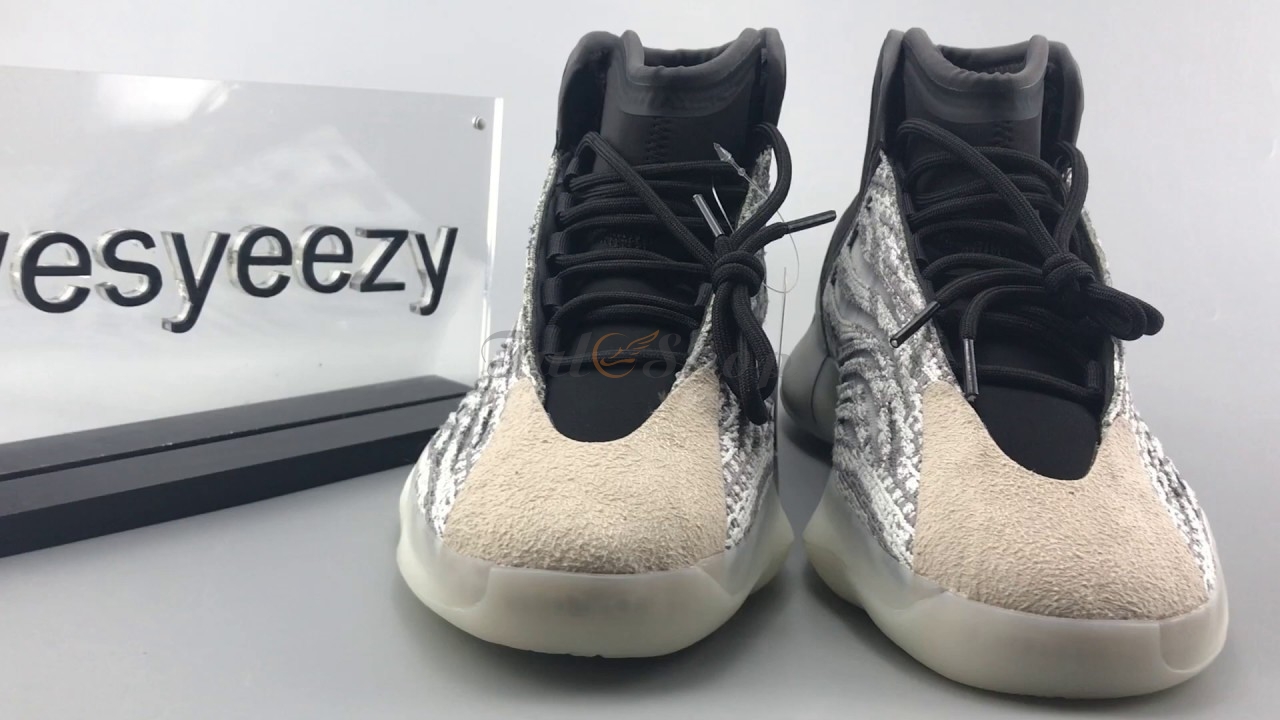 Shoes Yeezy Basketball 'Quantum' của Kanye West sắp ra mắt 2019