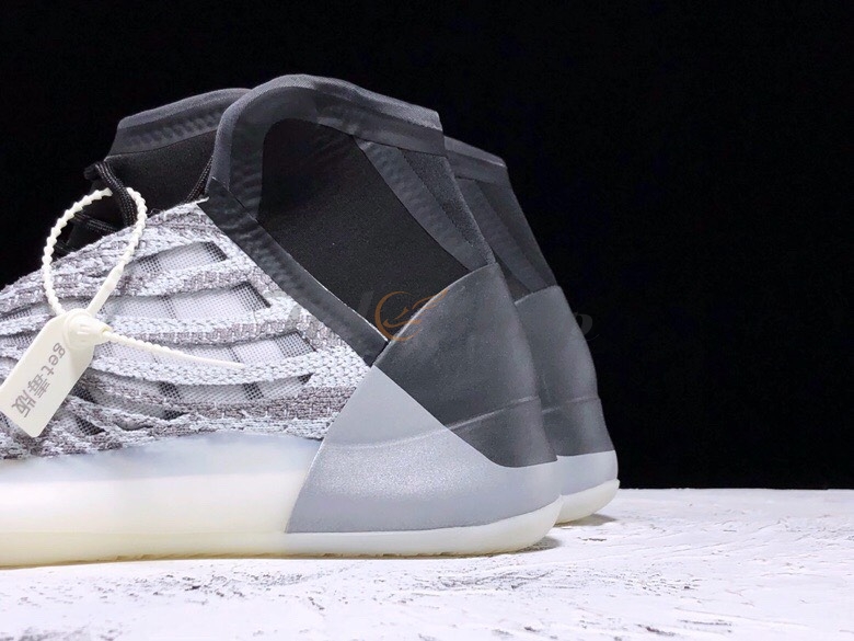 Shoes Yeezy Basketball 'Quantum' của Kanye West sắp ra mắt 2019