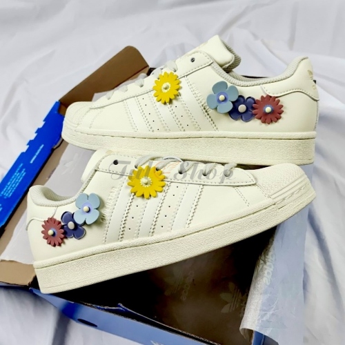 Adidas Superstar Cream Flower