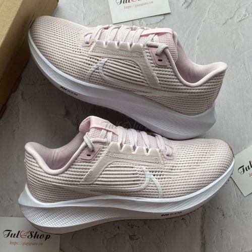 Air Zoom Pegasus 40 Light Pink