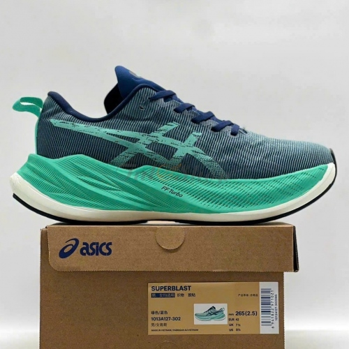 Asics Superblast Aurora Green