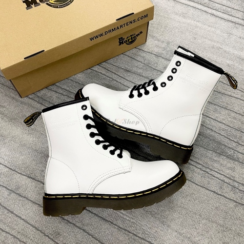 Dr.Martens Boots White
