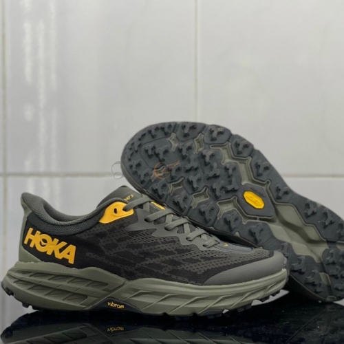 Hoka Speedgoat 5 Black Yellow