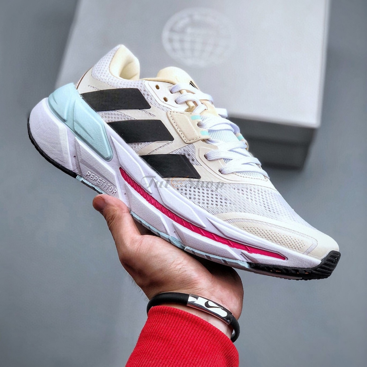 Adidas Adistar Cream White Black