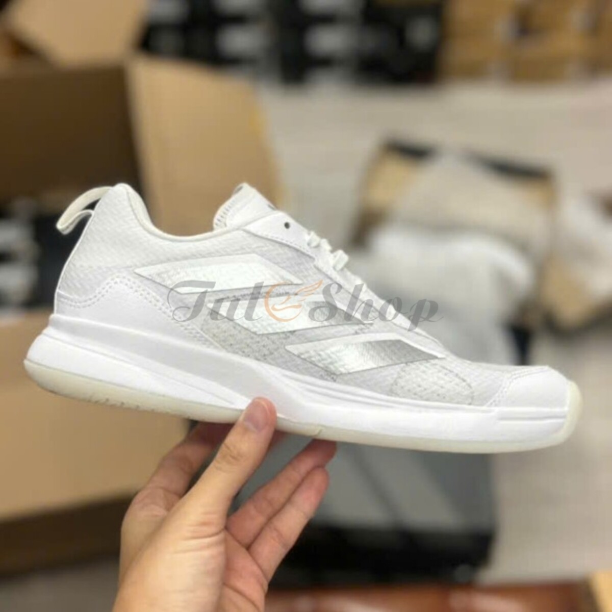 Adidas Avaflash Low White Silver Metallic