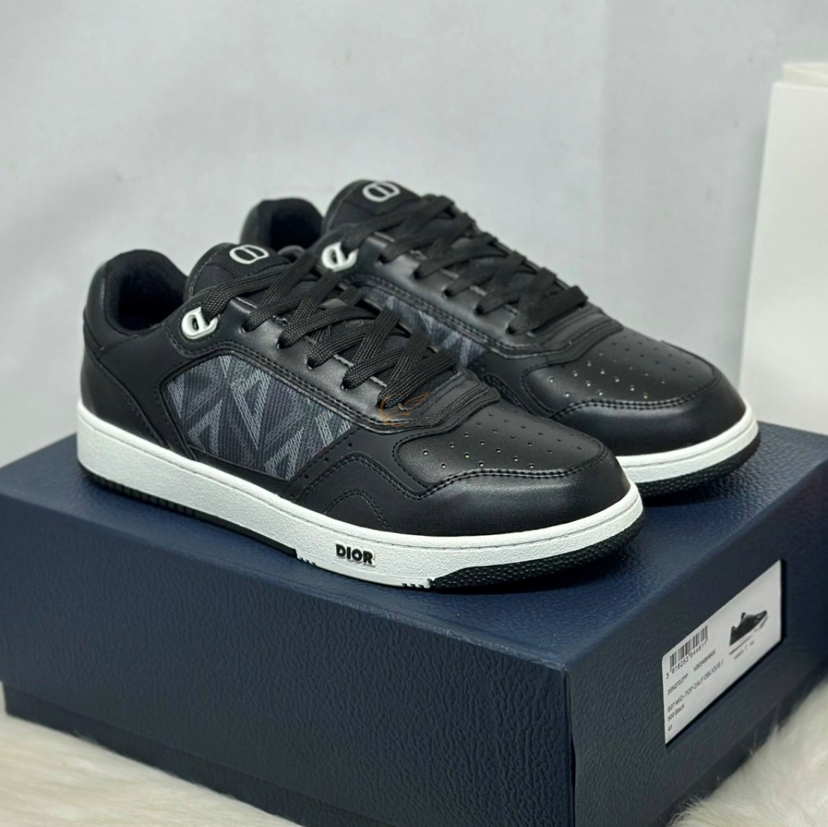 Dior B27 Low-Top Black Smooth and CD Diamond Canvas