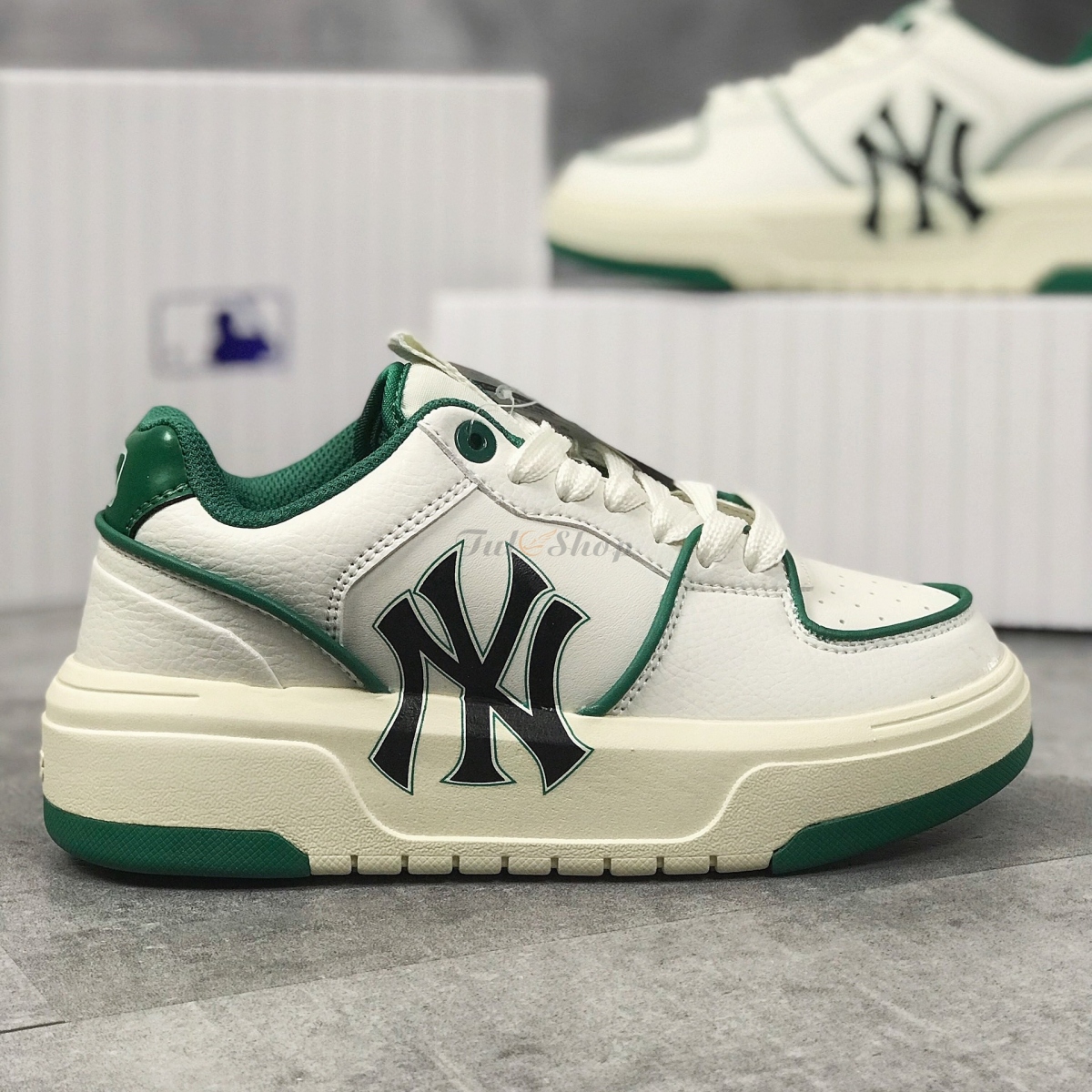 MLB Chunky Liner New York Yankees White Green