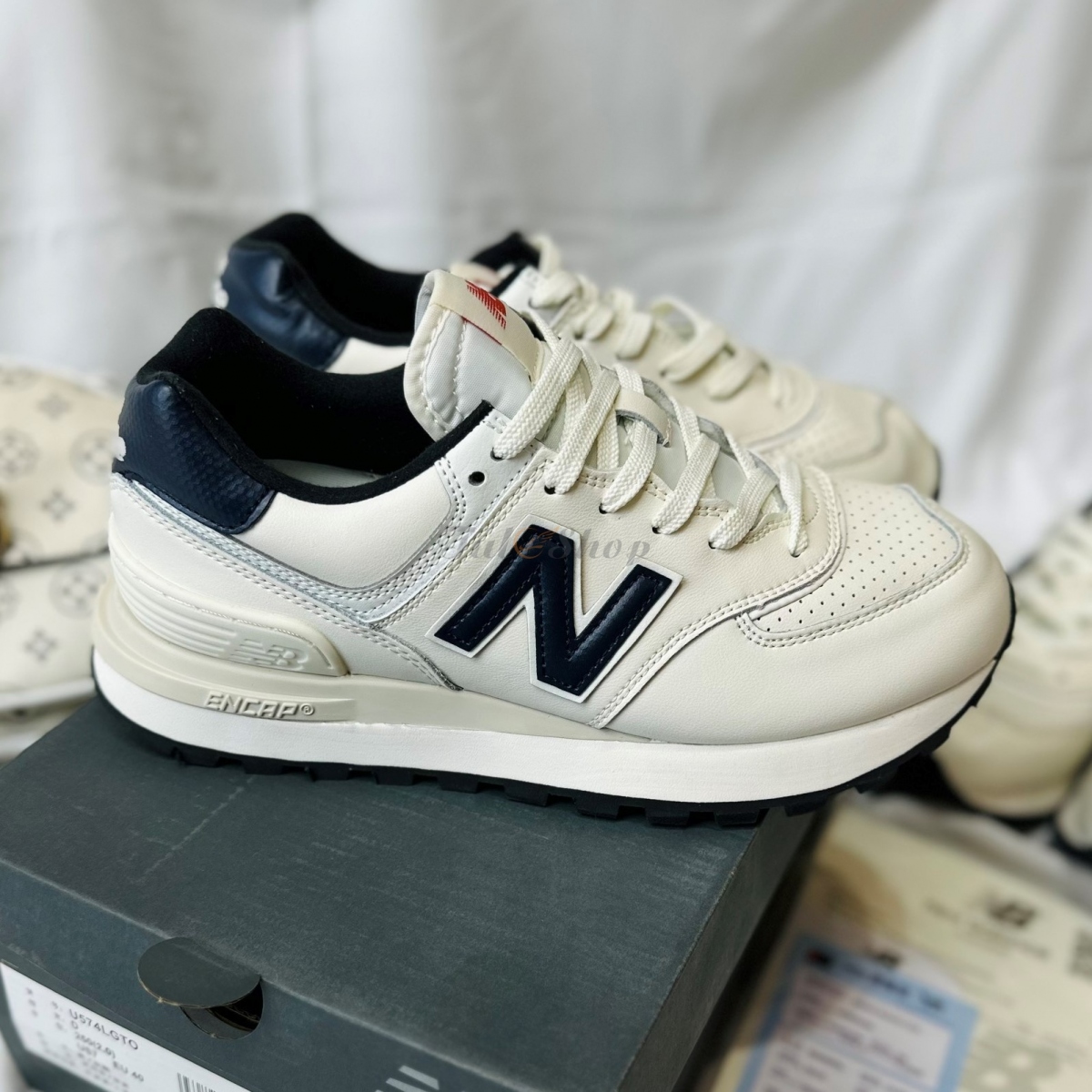 New Balance 574 V2 White Navy Blue
