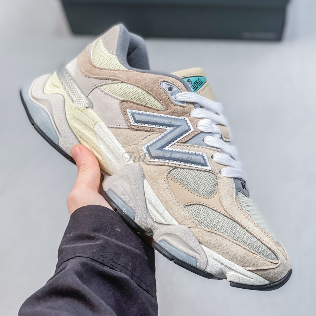 New Balance 9060 Sea Salt Surf