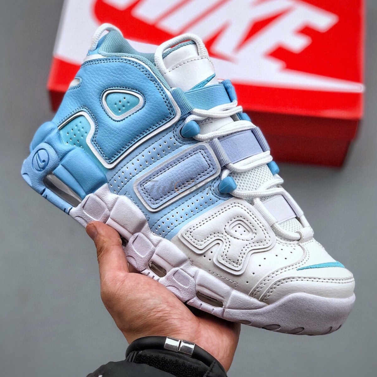 Nike Air More Uptempo Sky Blue