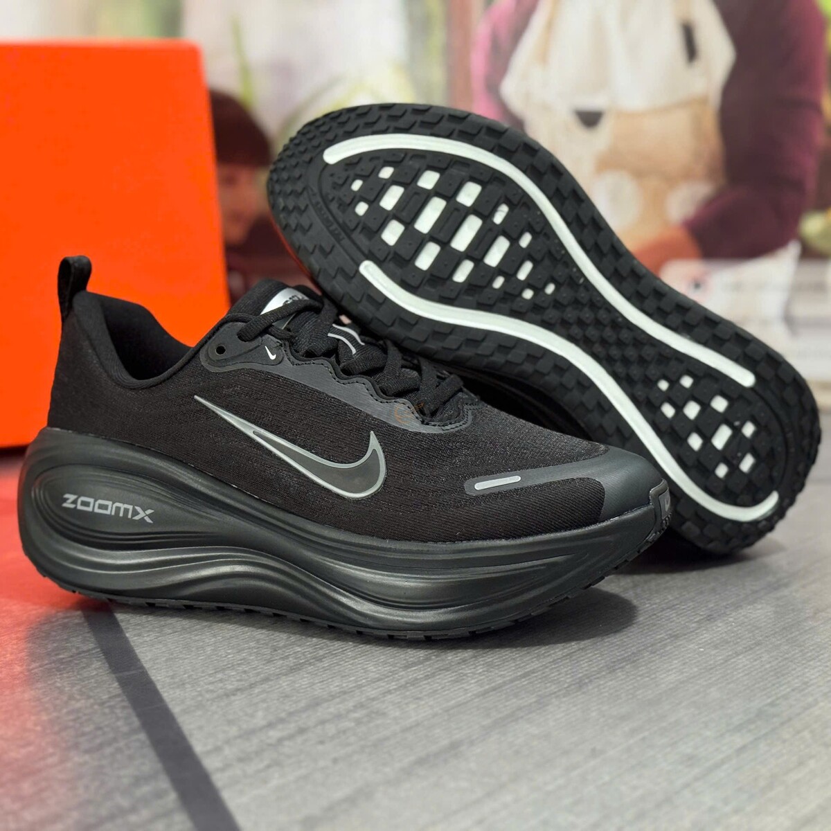 Nike Air Zoom Vomero Plus Black Full