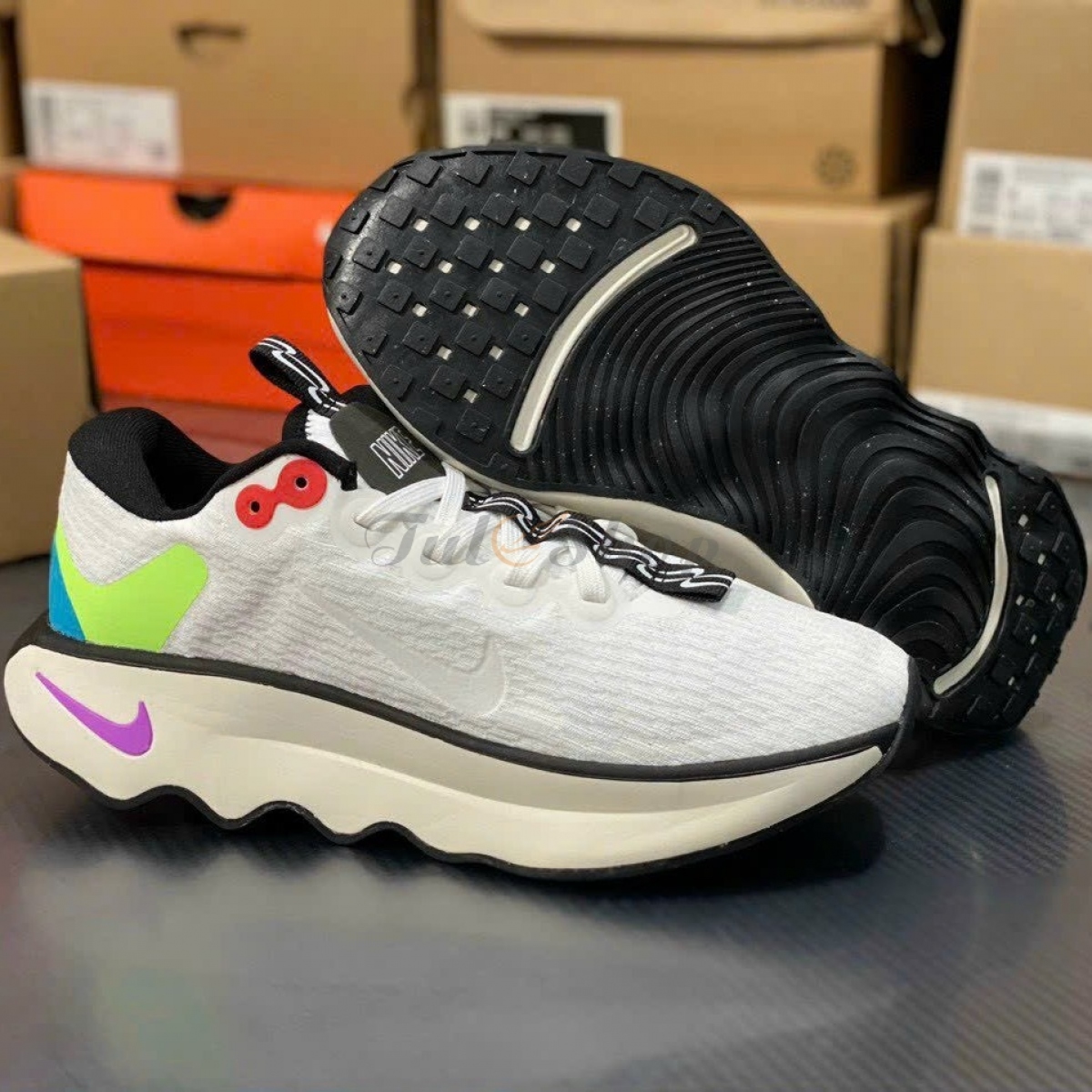 Nike Motiva White Black Mint Purple