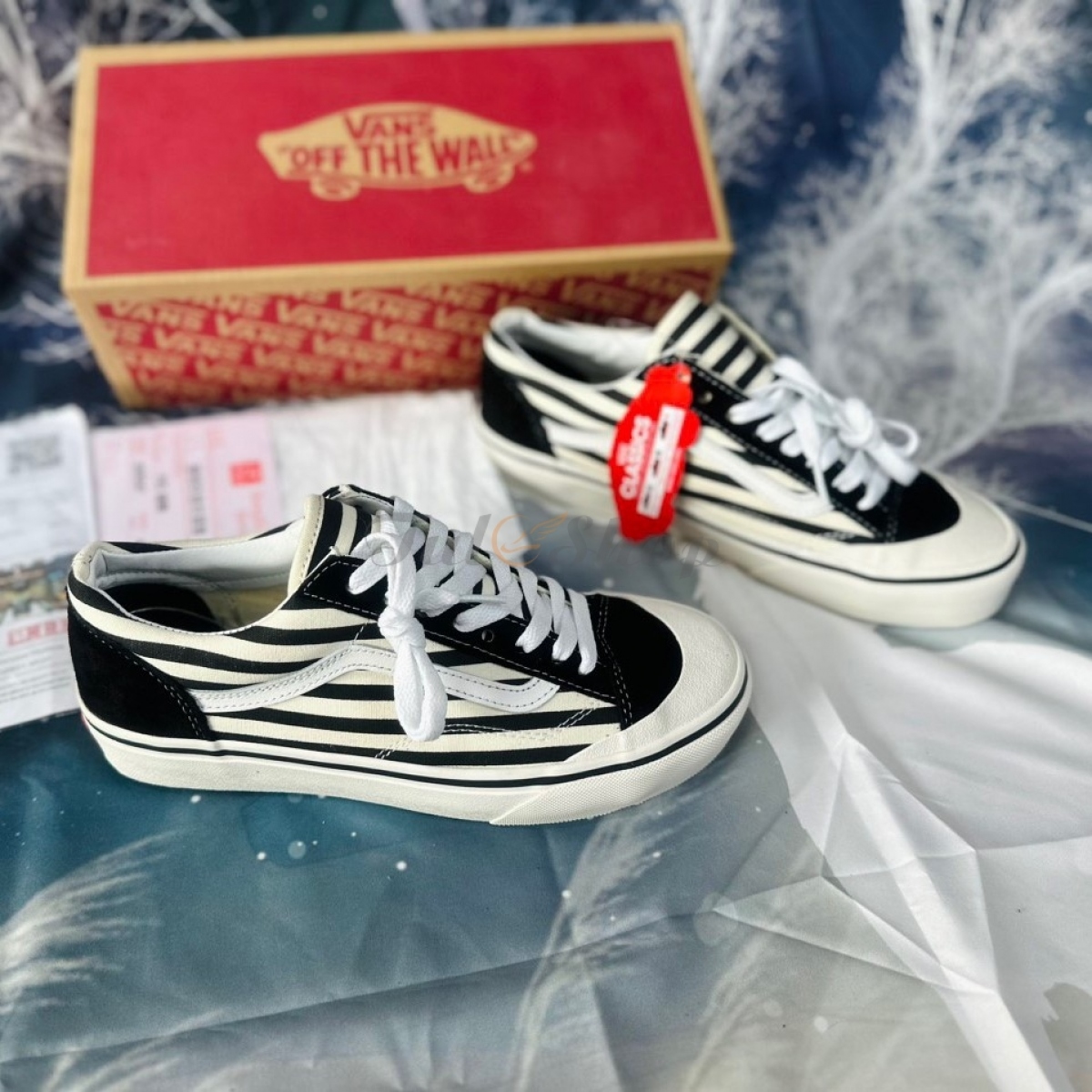 Vans Style 36 Black Stripes