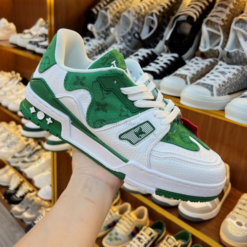LV Trainer Text White Green