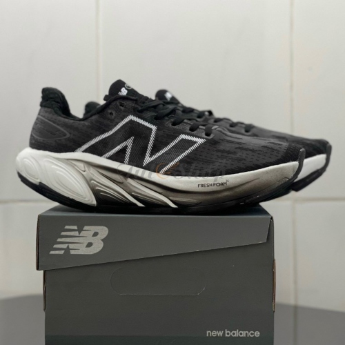 New Balance Fresh Foam X Balos v1 Core Black