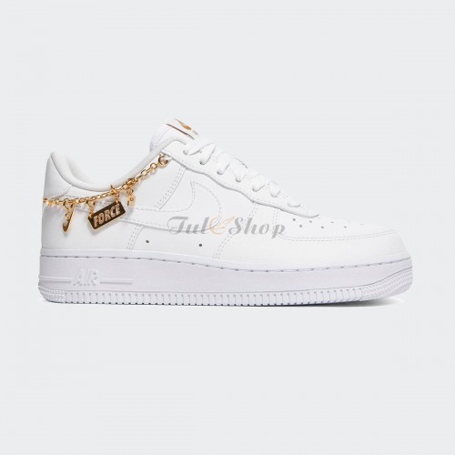 Nike Air Force 1 Low 07 LX Lucky Charm White