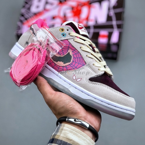 Nike Dunk Low Spider Grey Pink