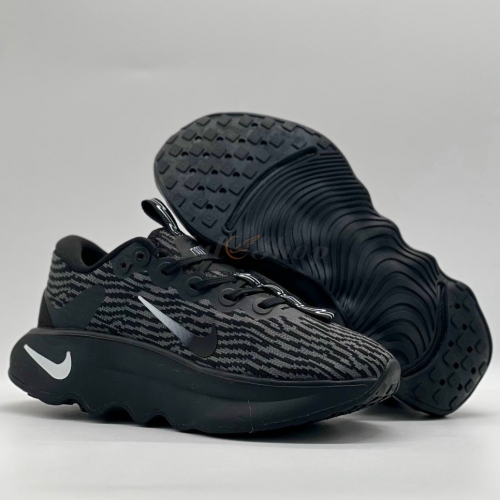 Nike Motiva All Black