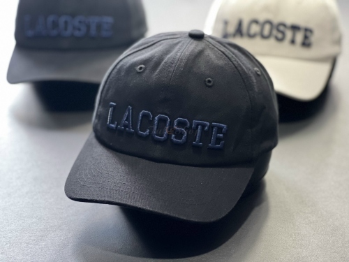 Nón Lưỡi Trai Lacoste Màu Đen Chữ Xanh