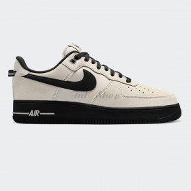 Air Force 1 Low 07 LV8 Desert Khaki Black