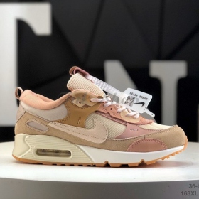 Air Max 90 Futura Scrap