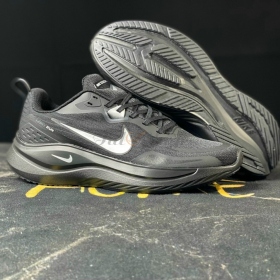 Air Zoom I-Free Run Black White