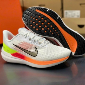 Air Zoom Winflo 9 White Orange Mint
