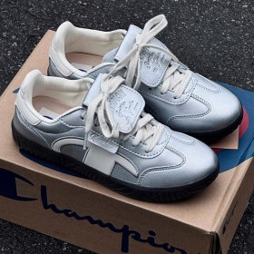 Champion Essentials Metallic Silver