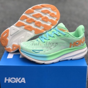 Hoka Clifton 9 Green