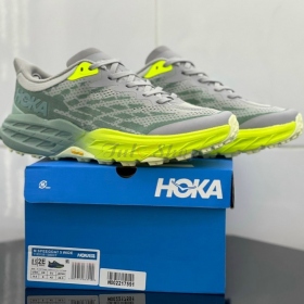 Hoka Speedgoat 5 Grey Olive Mint