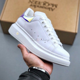 Mcqueen trắng gót bóng tím