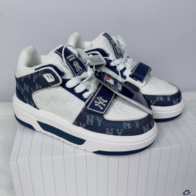 MLB Chunky Liner Mid Classic Monogram NY Navy