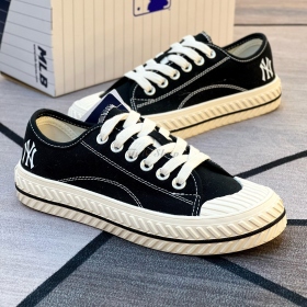 MLB Playball Origin New York Black White Canvas