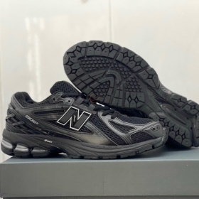 New Balance 1906R Black Grey