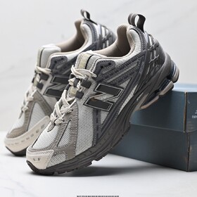 New Balance 1906R Driftwood Dark Mushroom