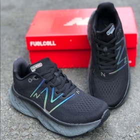 New Balance Fresh Foam x More V4 Black With Phantom