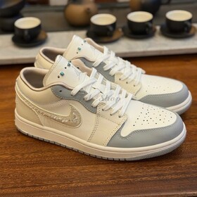 Nike Air Jordan 1 Low Sail Soft Pearl