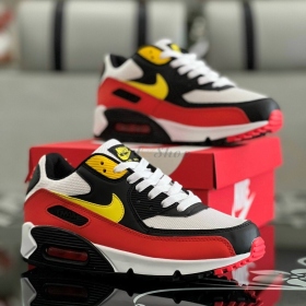 Nike Air Max 90 Crimson