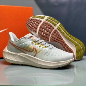 Nike Air Zoom Pegasus 39 Grey Cream Brown